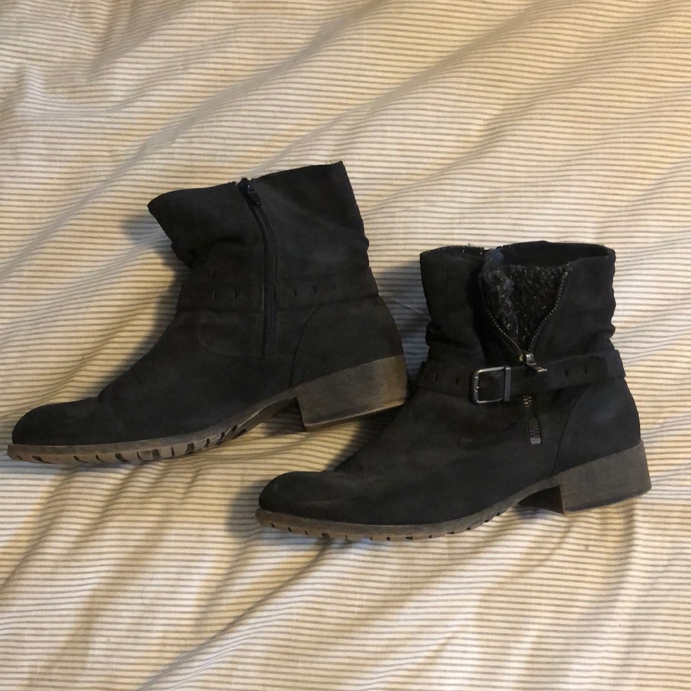 Black booties.